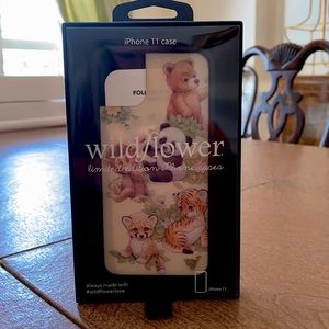 Super cute, brand new wildflower case for iPhone 11